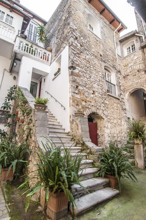 B&B La Corte Fondi Exterior foto